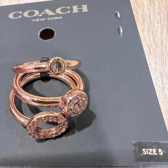 COACH Open Circle Halo Ring Set Rose Gold Size 5 New - Picture 3 of 5